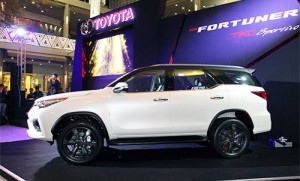 Toyota Fortuner 2017 bản TRD Sportivo